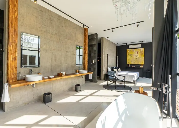Villa Rouge - Loft Mango Ubud